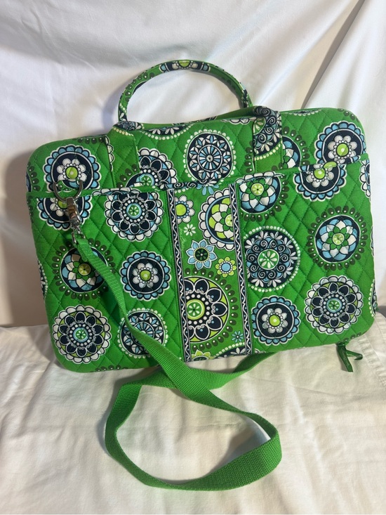 Vera Bradley Handbags - Vera Bradley Laptop Bag Cupcake Green Retired Cottagecore Polka Dots Mandela